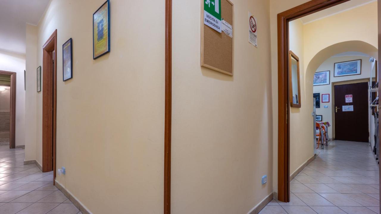 Domenichino Guesthouse Roma Exterior foto